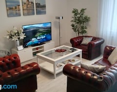 Cijela kuća/apartman Pannonia Luxury Apartman With Wifi And Balcony (Budimpešta, Mađarska)