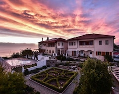 Lagou Raxi Country Hotel (Lafkos, Yunanistan)