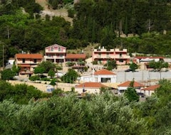 Lejlighedshotel Minas Apartments (Agia Efimia, Grækenland)