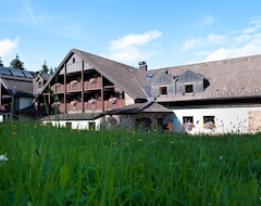 Khách sạn Berggasthof Sennhütte (Fladungen, Đức)