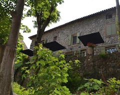 Toàn bộ căn nhà/căn hộ Maison Sous Le Pont (Meyras, Pháp)