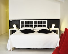 Hotelli Casa Fola - City Centre Rooms (Verona, Italia)