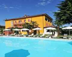 La Quiete Park Hotel (Manerba del Garda, İtalya)