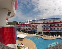 Inglese Holiday Resort (Governador Celso Ramos, Brezilya)