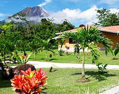 Khách sạn Arenal Manoa Resort & Hot Springs (La Fortuna, Costa Rica)