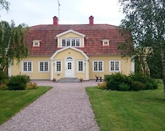 Otel Salnö Gård (Väddö, İsveç)