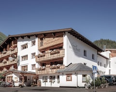 Lechquell Hotel Post (Steeg, Austrija)