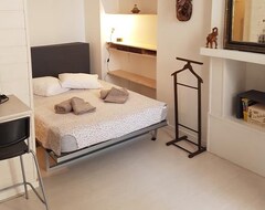 Hotel Bouquiere Guest House (Bordeaux, France)