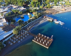 Khách sạn Izer Hotel & Beach Club (Torba, Thổ Nhĩ Kỳ)