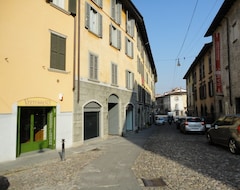 Khách sạn Ai Musei (Bergamo, Ý)