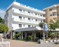 Otel Miraxhi 2 (Golem, Arnavutluk)