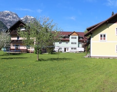Otel Ferienhof Osl (Obertraun, Avusturya)