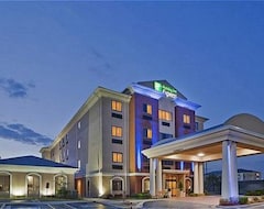Holiday Inn Express & Suites Midwest City, an IHG Hotel (Midwest City, USA)