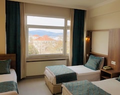 Hotel Tüm Otel (Bandırma, Turquía)