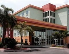 Khách sạn Allure Suites Of Fort Myers (Fort Myers, Hoa Kỳ)