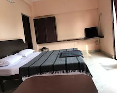 Hotel Anamalais S Pvt. Ltd. (Tirupur, India)