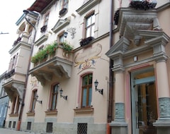 Otel Chopin (Lviv, Ukrayna)