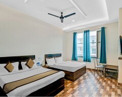 Khách sạn Hotel Nv Palace (Vrindavan, Ấn Độ)