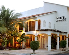 Khách sạn Hotel Arrecife Plus (Huatulco, Mexico)