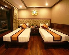 Hotelli Deluxe Oriental Sails Halong (Hong Gai, Vietnam)