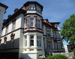 Khách sạn Victoria DW (Międzyzdroje, Ba Lan)
