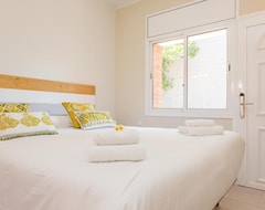 Serviced apartment Rambla De Marisol Apartments (Castelldefels, Spain)