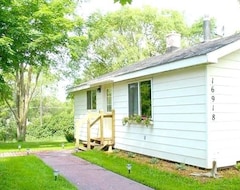 Cijela kuća/apartman Pet Friendly Cottage (Copemish, Sjedinjene Američke Države)