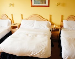 Hotel Dalys Inn (Donore, Irlanda)