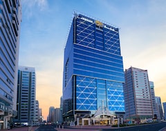فندق جنة برج السراب (أبو ظبي, الإمارات العربية المتحدة)