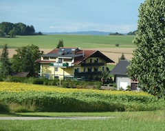 Khách sạn Hemetsberger (St Georgen im Attergau, Áo)