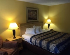 Hotel Red Carpet Inn & Suites Albany Airport (Albany, USA)