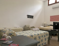 Residence Hotel Monte Ricciu (Alghero, İtalya)