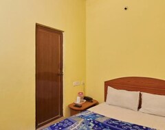 Hotel Galaxy Comforts (Mysore, India)
