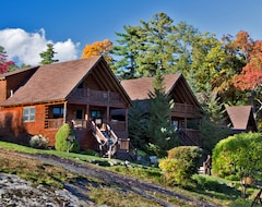 Hotel The Lodges at Cresthaven (Lake George, USA)