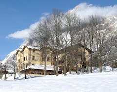 Otel Villa Trieste (San Vito di Cadore, İtalya)