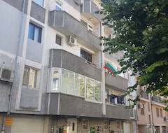Toàn bộ căn nhà/căn hộ Apartment Violet (Varna, Bun-ga-ri)