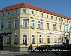 Hotel Schwarzes Ross (Großschirma, Almanya)
