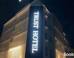 Trust Hotel (Hiroshima, Japan)