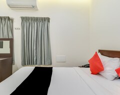 Khách sạn Capital O75719 Chakkra Residency (Madurai, Ấn Độ)