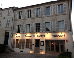Khách sạn Les Saveurs de L'Abbaye (Saintes, Pháp)