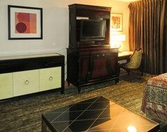 Otel Rodeway Inn&suites (Fresno, ABD)
