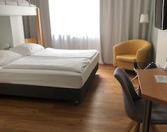 Hotel MAX (Düsseldorf, Njemačka)