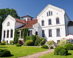 Khách sạn Hotel Biały Książe (Bartoszyce, Ba Lan)