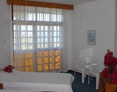 Hotelli Club Güzelyalı (Girne, Kypros)