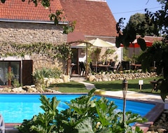 Hotel Vallée des Vignes (Saint-Aignan, France)