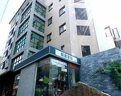 Lejlighedshotel Tsai Yan Individual Travel Service Apartment (Taichung City, Taiwan)