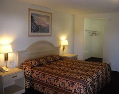 Hotel Travel Inn Delano (Delano, USA)