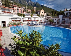 Khách sạn Hotel Excelsior Bay (Malcesine, Ý)
