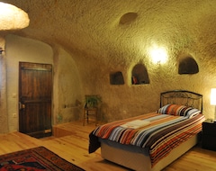 Karadut Cave Hotel (Göreme, Turkey)
