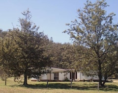 Toàn bộ căn nhà/căn hộ Kintyre Cottage On Knibb Lane (Stanthorpe, Úc)